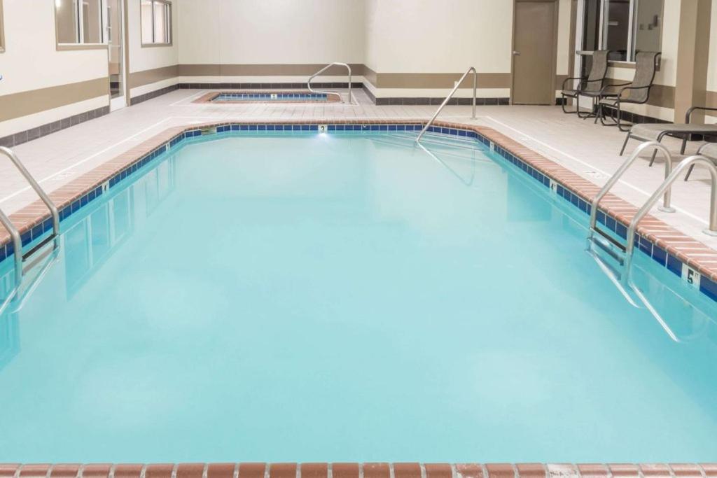 Quality Inn Huntington Εξωτερικό φωτογραφία